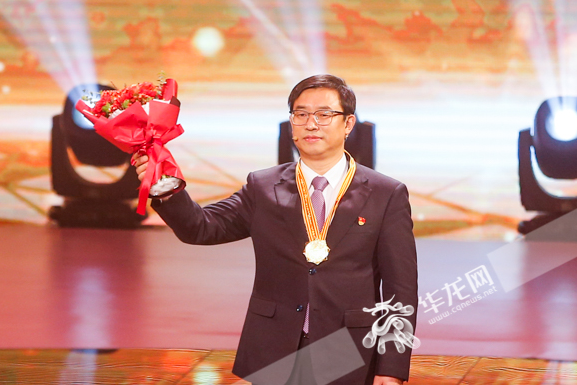 1734083371420 magic88官网— 如魔术般变幻的赛事,尽在你的掌控之中